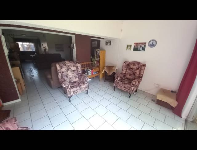 3 BEDROOM HOUSE FOR SALE IN SASOLBURG EXT 3